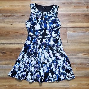 Express Women's Floral Sleeveless Dress Size 8 Blue Black